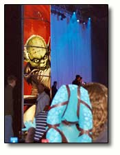 Twi'lek Watching the Stage